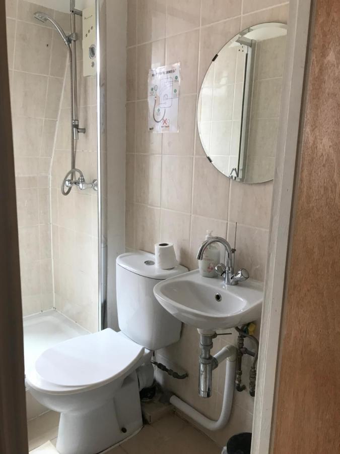 Single Bedroom With Wifi Off Bricklane 3 런던 외부 사진